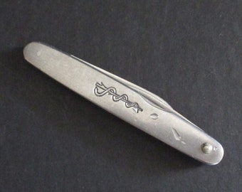 Vintage Pocketknife Eli Lilly Schrade Walden Medical Symbol Double Bladed Stainless Steel Doctor's Knife