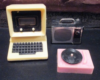 Dollhouse Miniatures Three Vintage Mini Accessories Record Player Portable TV Computer Retro MCM