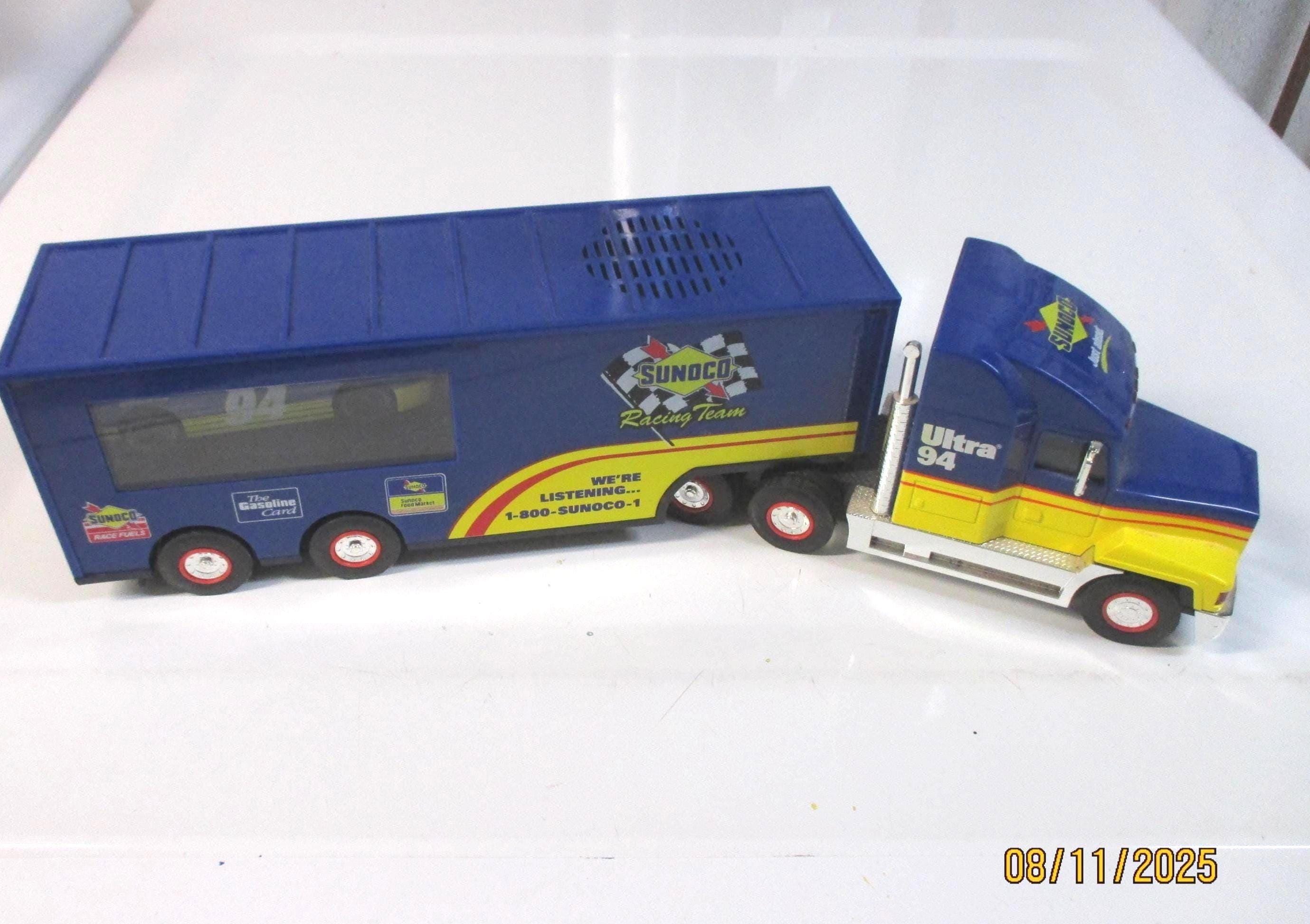 S*様 トミーテック HOGARAKADOU RUNTEC センコーグループ コ Vintage Sunoco Carrier Transport Truck 94 Race Car Battery