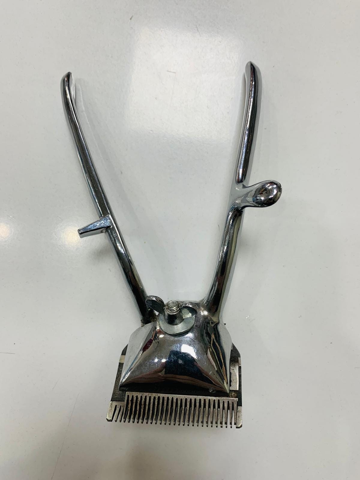 Vintage Manual Hair Clippers, Master Zeep Barber Tool, NOS
