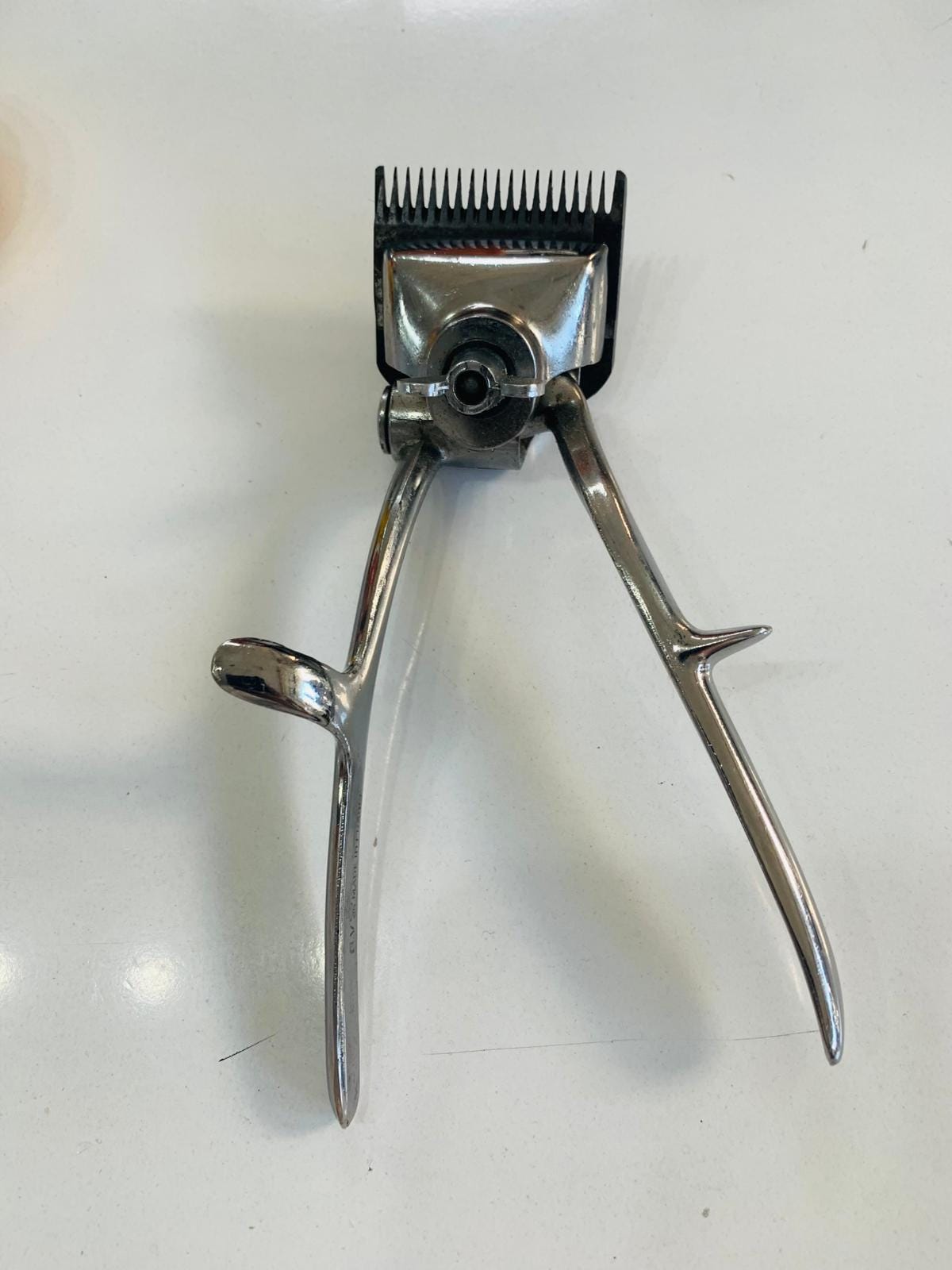 Vintage Manual Hair Clippers, 1960s German Made Barber Tool in