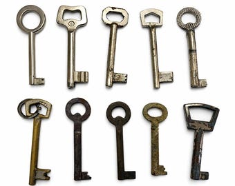 Vintage Door Key Set, Ten Pieces Antique Metal Skeleton Keys, Decorative Rustic Collection For Crafts, Old Fashioned Art Decor Gifts