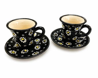 Tazzine da espresso con margherite nere, set di tazze da caffè in porcellana, set di tazze da tè floreali per due persone, graziose tazze in stile vintage, set regalo in ceramica, tazze artistiche
