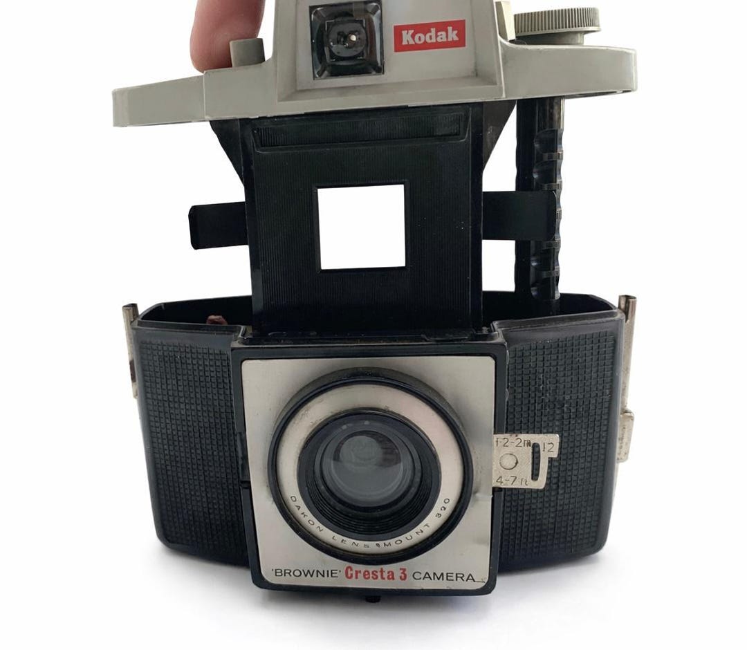 Vintage Kodak Brownie Cresta 3 Camera, 1960s England Analog Film
