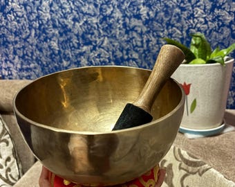 Ciotola tibetana artigianale a 7 metalli - 14 cm, per meditazione e terapia del suono.