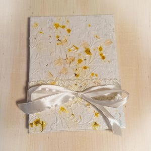 Handmade Accordion Photo Album: Dried Flower Eco Keepsake
