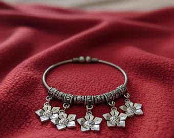 Oxidized Silver Flower Charm Bracelet | Boho Adjustable Bangle | Floral Dangle Jewelry