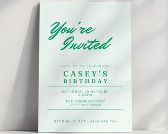 Convite de Aniversário em Tons Pastel de Menta | Convite Moderno e Minimalista com Tipografia em Verde Esmeralda | Modelo Editável para Download Digital