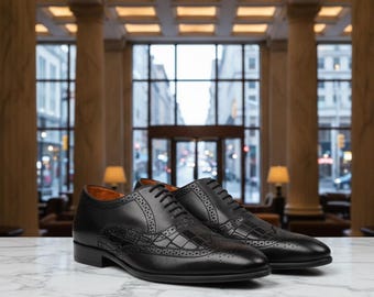 Handmade Men's Black Leather Oxford Shoes: Elegant Lace-Up Dress Shoes