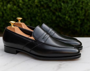 Genuine Black Leather Loafers For Mens: Men's Classic Slip-Ons