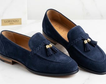 Handgemaakte marineblauwe suède loafers met kwastjes voor heren: instappers in Italiaanse stijl