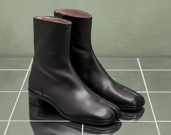 Botines de piel negros para hombre: botas minimalistas de punta dividida hechas a mano, botas de vestir estilo Chelsea de lujo.