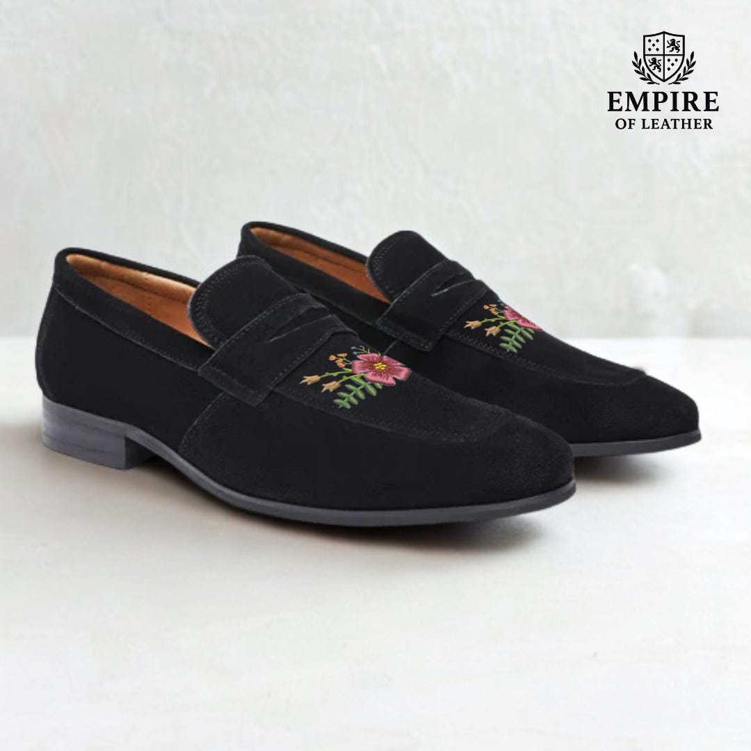Black Suede Loafers With Floral Embroidery: Handmade Men display picture 1