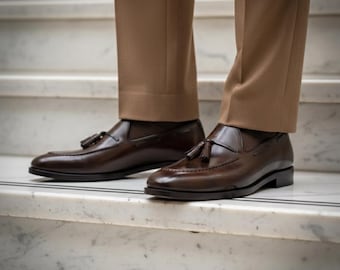 Handgefertigte Braune Leder Quaste Loafers: Italienischer Stil Abendschuhe
