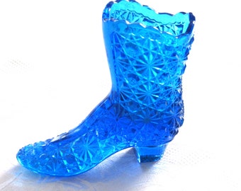 Vintage Blue Glass Daisy and Button Boot Shoe