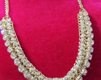 Gorgeous Rhinestone Necklace Gold Tone Metal