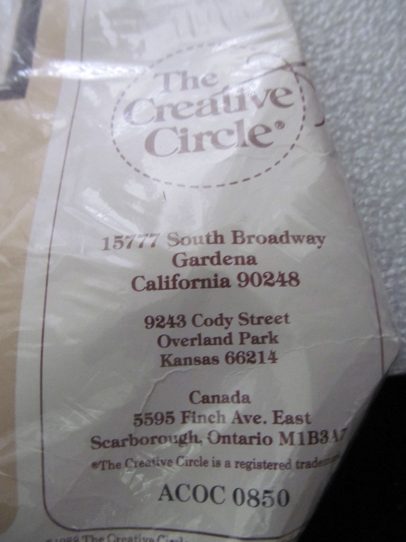 The Creative Circle Floral Elegance with Shell Kit Candlewicking