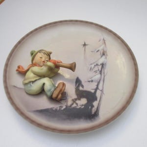 Hummel Winter Collector Plate: Goebel 1996 1st Edition, HUM 296