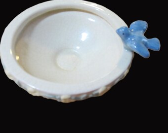 Vintage Ceramic Tabletop Decorative Bird Bath Dish with Bird