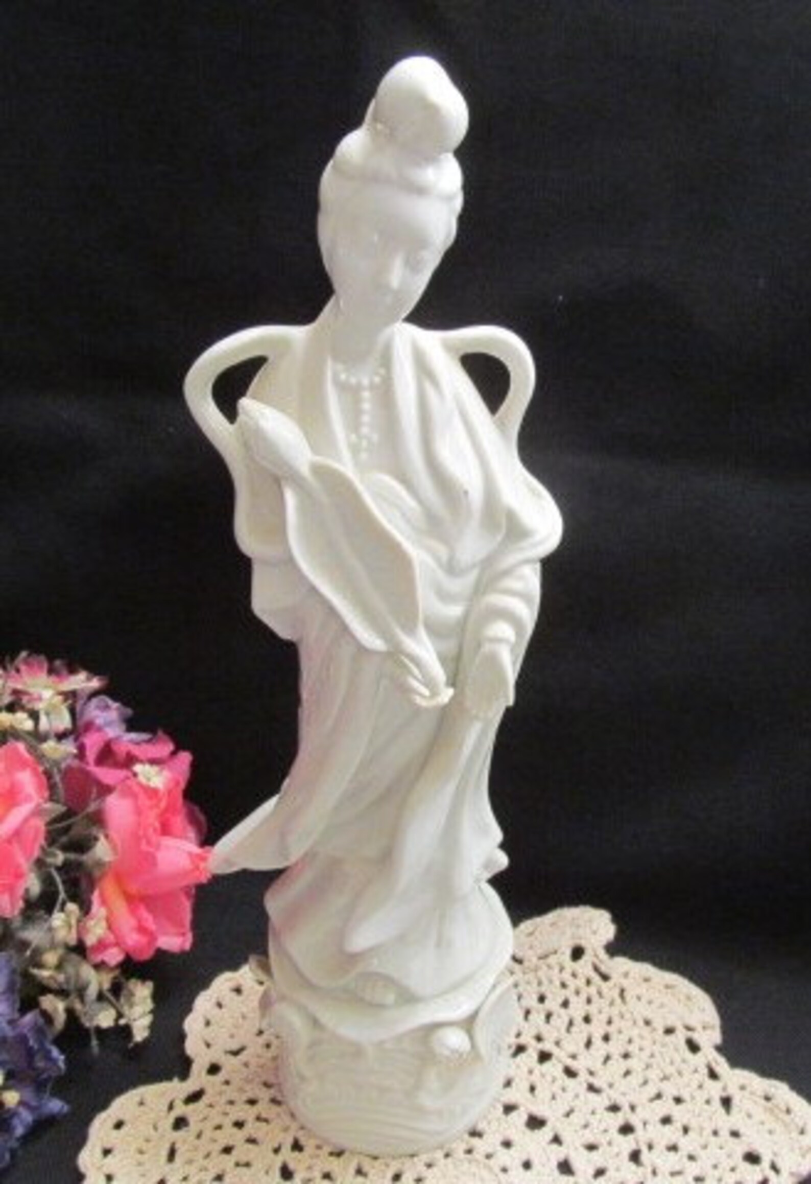 Asian Porcelain White Kwan Yin Statue Oriental Decorative Home Etsy