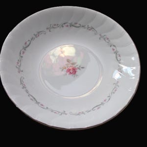 Vintage Royal Swirl Japan Fine China Round Serving Bowl 9 1/8&quot;