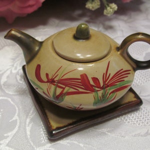 Chinese Miniature Teapot and Under Plate