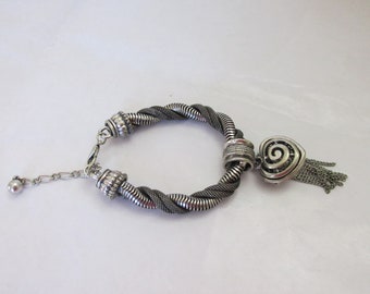 Chunky Twisted Heart Dangle Bracelet, 8 Inch, Silver Tone