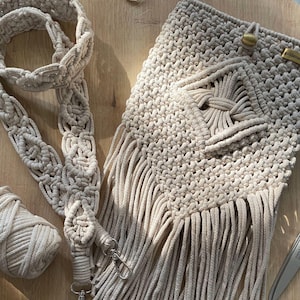 Macrame Shoulder Bag, Handmade Boho Tote, Eco-Friendly Summer Beach Bag, Crossbody Purse