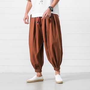 Pantaloni harem da uomo in misto cotone: vestibilità comoda, vita elastica