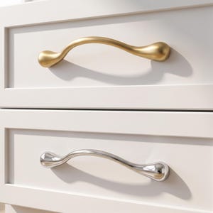 Wave Cabinet Pull, Curved Drawer Handle, Brushed Brass Chrome Kitchen Hardware, Modern Dresser Wardrobe