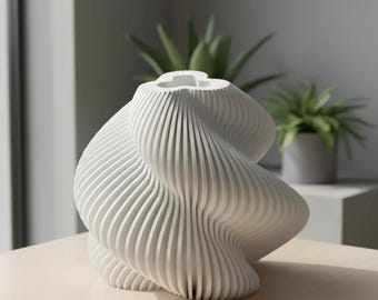 Twisted Fin Vase