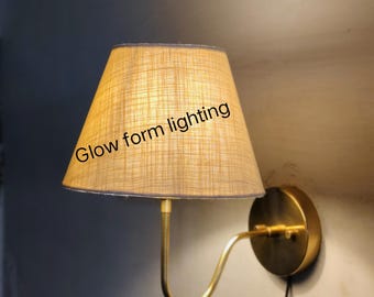 Aged Brass Wall Sconce with Fabric Shade, Vintage Wall Lamp, Curved Arm Bedside Light, Minimalist Modern Wall Lighting