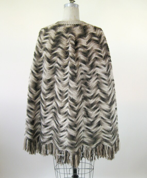 1970s Marled Knit Shawl Fringe Womens Size Small … - image 3