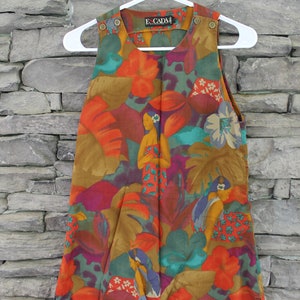 Vintage ESCADA Sleeveless  German Made Beautiful Colors Size Small Margaretha Ley