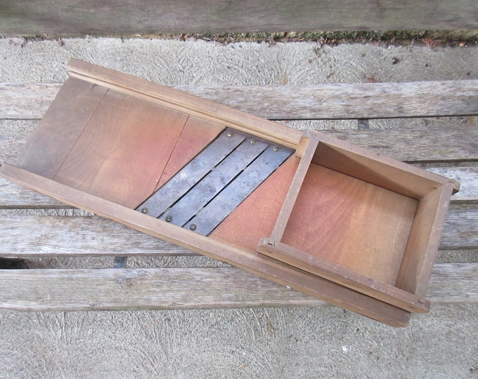 Vintage Tucker & Dorsey Special 673 Wood Kraut Cabbage Cutter Primitive