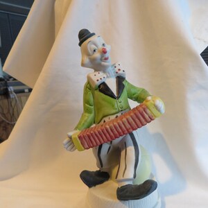 8 1/2&quot; Clown, vintage, plastic, acrylic, music, accordian