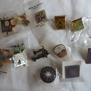 Lots of Vintage Pins Quilters, Olympic Pins and Others, vintage, pins, quilters, quilt image 1