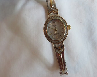 Ej Quartz Watch 377 2024 www.alhudapk
