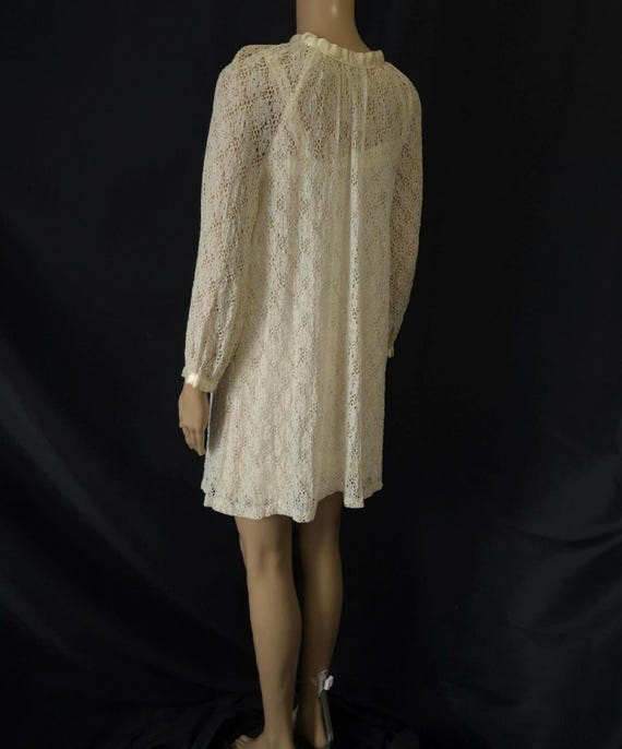 Mod Mini Vintage 1960s Sheer Cream Lace Long Sleeve Shift DRESS - S / XS