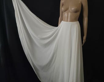 Sweeping White Chiffon Vintage 1990s Y2K Full Circle Maxi SKIRT 30 inch waist