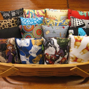 Gift for cancer patients, port pillow, pacemaker pillow, pillow for seatbelt, Confort aid for ports, animal print pillow, cartoon pillows.
