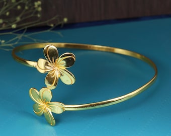 Gold Flower Arm Cuff Bracelet, Brass Upper Arm Cuff, Boho Floral Armlet, Adjustable Arm Bangle, Minimalist Festival Jewelry Gift for Her