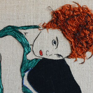 Egon Schiele Embroidery Art / Hand embroidery / Wall Art / Framed Embroidery / 9 in. x 12 in / 24 cm x 32 cm / MADE TO ORDER imagem 3