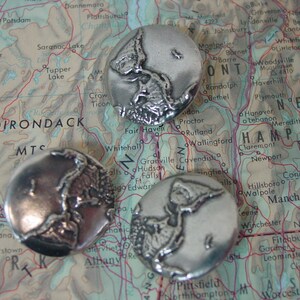 Vintage Danforth Pewter Buttons, Hand Crafted in VT. 3 Buttons "world ...
