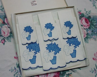Exceptional Set of Marghab Towels Unused, Original Box "Geranium" Blue on Off White Marcasual Linen