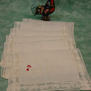6 Adorable Vintage Cocktail Napkins Madeira Made 5 1/2 x 8&quot; Embroidered Rooster, Lace Edge