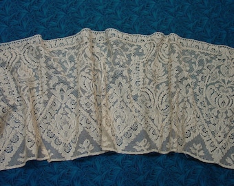 Exquisite Antique French Alencon Lace  1 Yard 32"  13" Wide Birds & Floral Designs