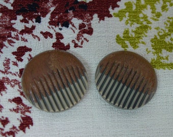 Neat Pair of Vintage Celluloid Buttons, Unusual Shape, Grooves, Faux Wood 1 1/4"