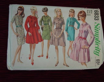 Vintage Pattern c.1966 Simplicity No.6833 Dress, 2 Skirts Size 12 Uncut