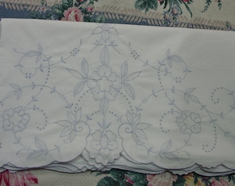 Exquisite Vintage Full Cotton Sheet Made in Madeira Beautiful Embroidery, Eyelets 74 x 102"